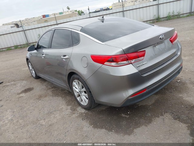 KIA Optima Lx 2017 5XXGT4L33HG134000 Image 3