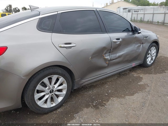 KIA Optima Lx 2017 5XXGT4L33HG134000 Image 6