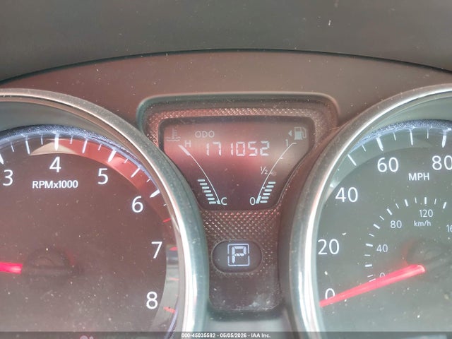 45035582 :رقم المزاد ، 3N1CN7AP2FL831971 vin ، 2015 Nissan Versa 1.6 Sv مزاد بيع
