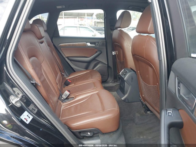 WA1LFAFP0EA051709 Audi Q5 2.0t Premium