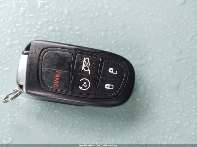 Продажа на аукционе авто 2015 Jeep Cherokee Latitude, vin: 1C4PJLCS9FW700972, номер лота: 45035607