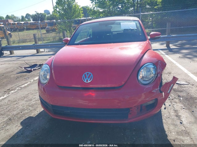 45035610 :رقم المزاد ، 3VW5P7AT8DM820393 vin ، 2013 Volkswagen Beetle 2.5l مزاد بيع
