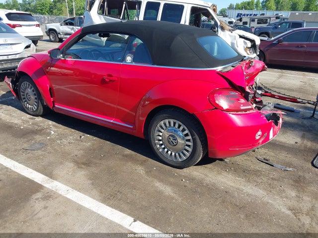 45035610 :رقم المزاد ، 3VW5P7AT8DM820393 vin ، 2013 Volkswagen Beetle 2.5l مزاد بيع