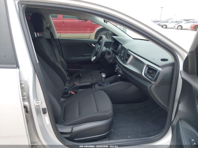 3KPA24AB7KE184949 KIA RIO LX