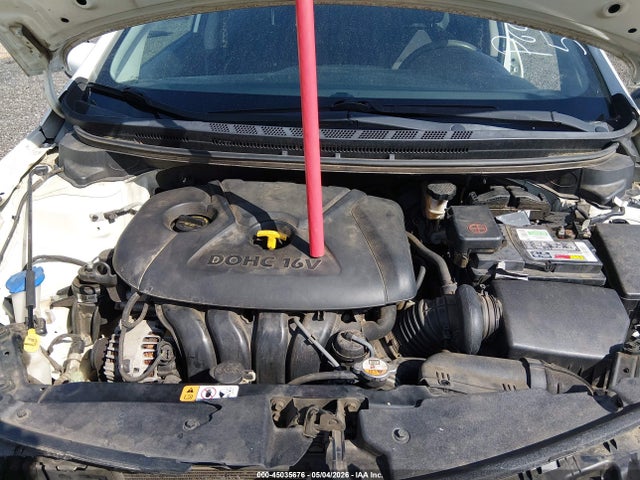 45035676 :رقم المزاد ، KNAFX4A66F5302398 vin ، 2015 Kia Forte Lx مزاد بيع