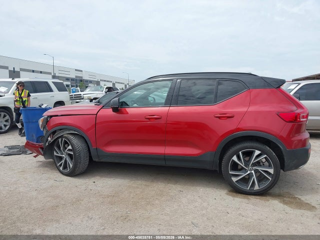 Auction sale of the 2019 Volvo Xc40 T5 R-design, vin: YV4162UM6K2112320, lot number: 45035751