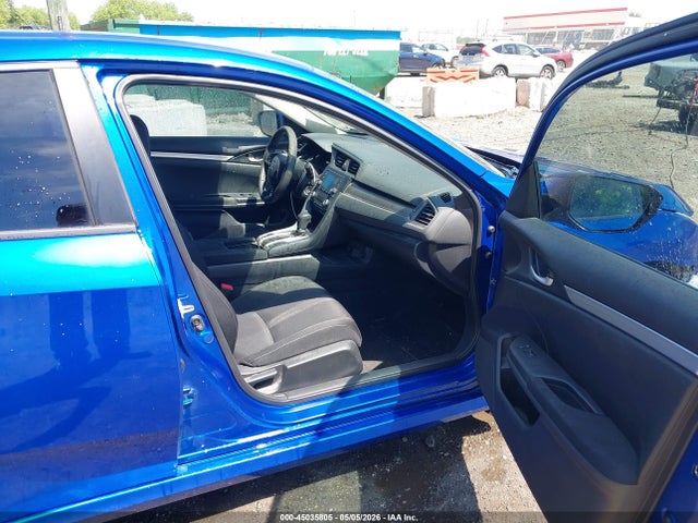 Продажа на аукционе авто 2018 Honda Civic Lx, vin: 19XFC2F53JE015214, номер лота: 45035805