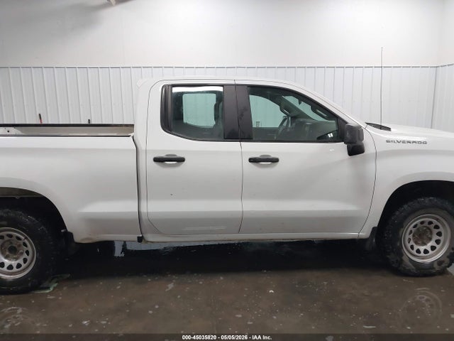 Chevrolet Silverado 1500 2020 1GCRYAEF3LZ314633 Image 13
