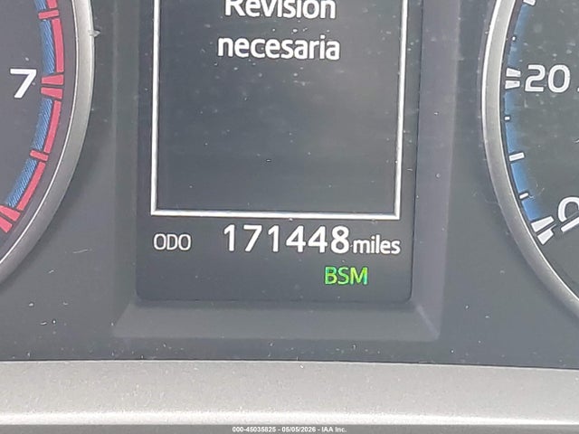 45035825 :رقم المزاد ، 2T3WFREV5JW458583 vin ، 2018 Toyota Rav4 Xle مزاد بيع