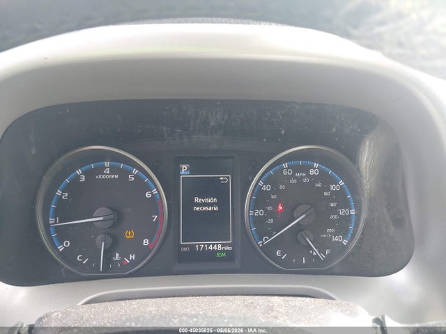 45035825 :رقم المزاد ، 2T3WFREV5JW458583 vin ، 2018 Toyota Rav4 Xle مزاد بيع