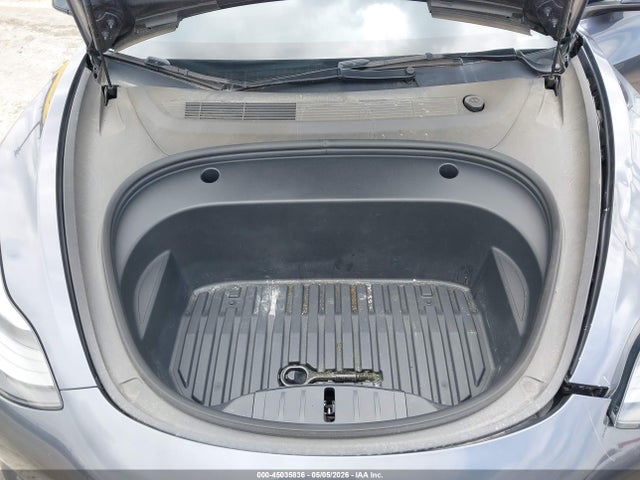 2023 Tesla Model 3 Long Range Dual Motor All-wheel Drive მანქანა იყიდება აუქციონზე, vin: 5YJ3E1EB5PF709856, აუქციონის ნომერი: 45035836