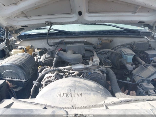 2000 Gmc Sierra 2500 Classic Sl მანქანა იყიდება აუქციონზე, vin: 1GTGC24R5YR103321, აუქციონის ნომერი: 45035840