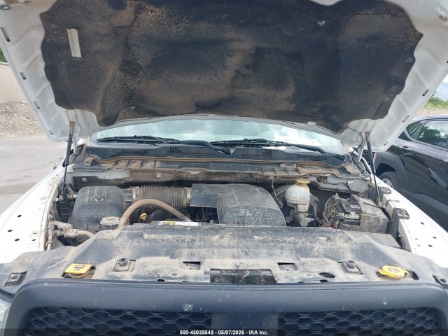 45035848 :رقم المزاد ، 1C6RR7KG4JS286545 vin ، 2018 Ram 1500 Tradesman  4x4 5'7 Box مزاد بيع