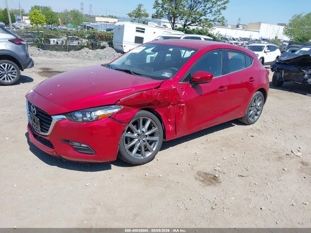 45035865 :رقم المزاد ، 3MZBN1L37JM168283 vin ، 2018 Mazda Mazda3 Touring مزاد بيع