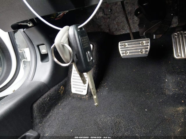 45035880 :رقم المزاد ، 1HGCR2F50GA092038 vin ، 2016 Honda Accord Sport مزاد بيع