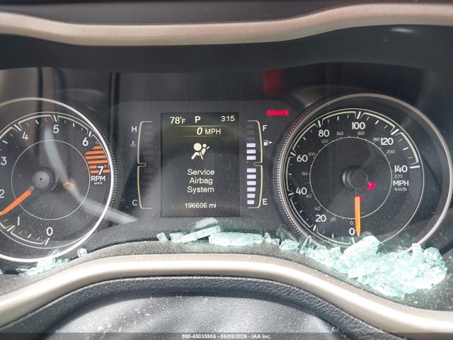 2017 Jeep Cherokee Latitude Fwd მანქანა იყიდება აუქციონზე, vin: 1C4PJLCB4HW604735, აუქციონის ნომერი: 45035904