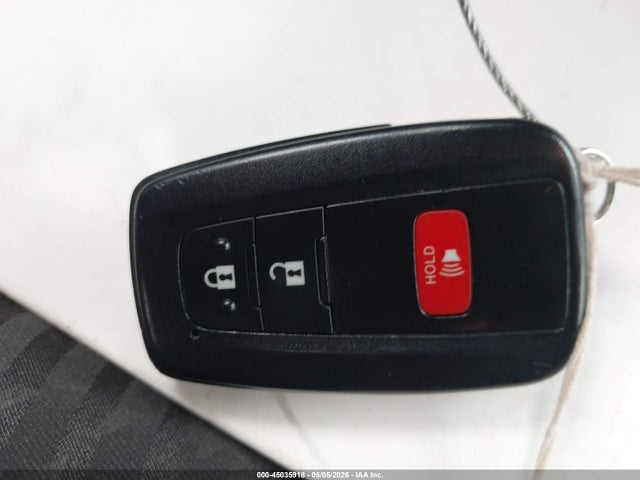 Toyota Prius Two 2018 JTDKBRFU7J3074615 Image 11