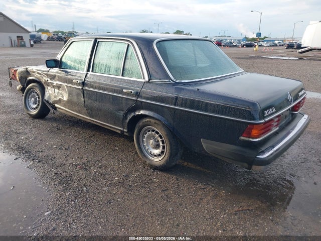 Aukcja sprzedaży 1984 Mercedes-benz 300 Dt, vin: WDBAB33A2EA182143, numer aukcji: 45035933