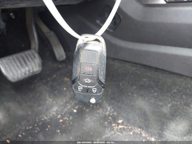 Продажа на аукционе авто 2016 Ford Fusion S, vin: 1FA6P0G72G5135279, номер лота: 45035960