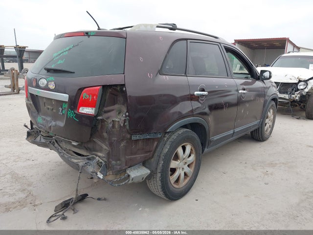 2011 Kia Sorento Lx მანქანა იყიდება აუქციონზე, vin: 5XYKT3A19BG185784, აუქციონის ნომერი: 45035962
