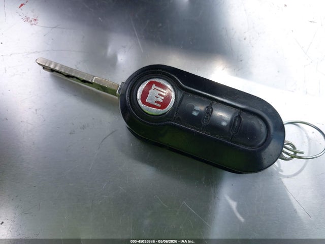 2015 Fiat 500 Sport მანქანა იყიდება აუქციონზე, vin: 3C3CFFBR3FT601784, აუქციონის ნომერი: 45035986