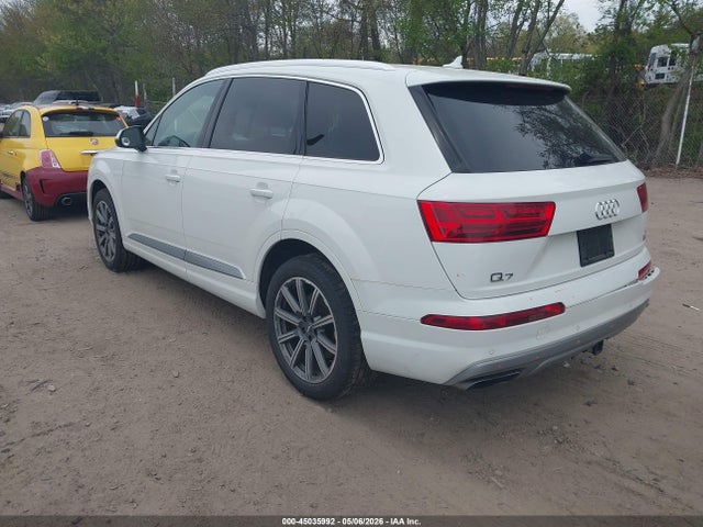 Продажа на аукционе авто 2018 Audi Q7 3.0t Premium, vin: WA1LAAF71JD029063, номер лота: 45035992