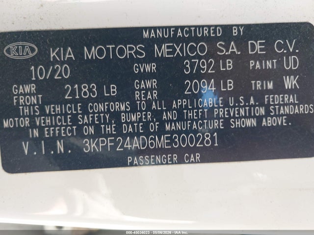 3KPF24AD6ME300281 KIA Forte Lxs