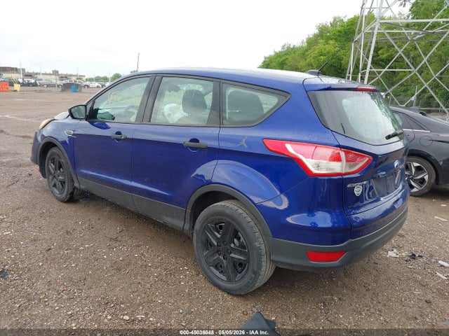 45036048 :رقم المزاد ، 1FMCU0F70GUA50417 vin ، 2016 Ford Escape S مزاد بيع