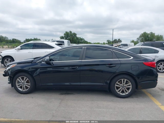 Hyundai SONATA SE 2016 5NPE24AF4GH386090 Image 15