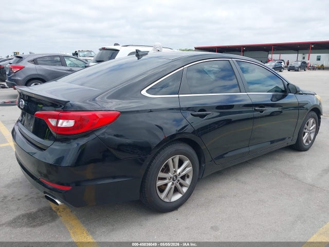 Hyundai SONATA SE 2016 5NPE24AF4GH386090 Image 4