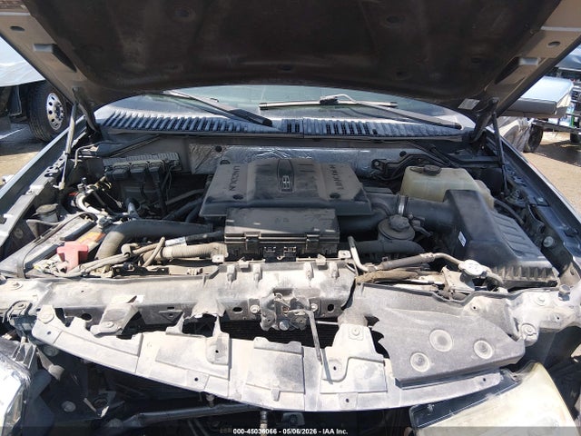 Продаж на аукціоні авто 2014 Lincoln Navigator, vin: 5LMJJ2J52EEL00942, номер лоту: 45036066