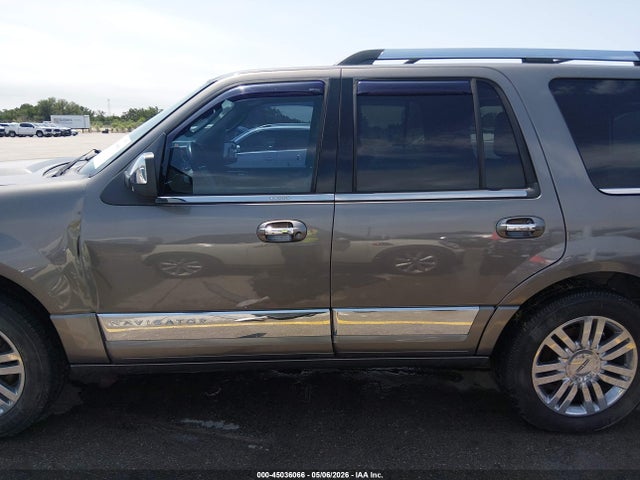 Продаж на аукціоні авто 2014 Lincoln Navigator, vin: 5LMJJ2J52EEL00942, номер лоту: 45036066
