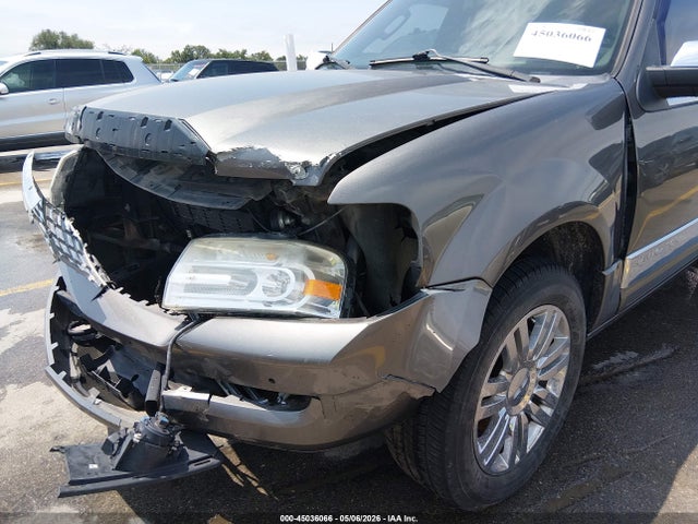 Продаж на аукціоні авто 2014 Lincoln Navigator, vin: 5LMJJ2J52EEL00942, номер лоту: 45036066