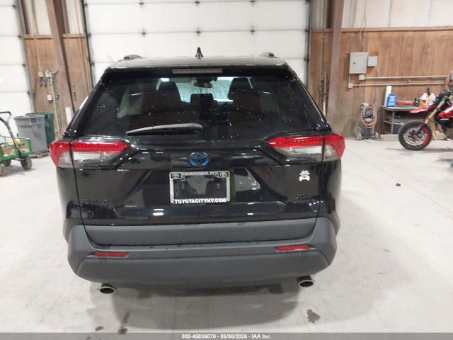 45036070 :رقم المزاد ، 4T3RWRFV4NU066163 vin ، 2022 Toyota Rav4 Hybrid Xle مزاد بيع