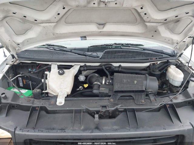 45036091 :رقم المزاد ، 1GD373CG3C1168499 vin ، 2012 Gmc Savana Cutaway Work Van مزاد بيع