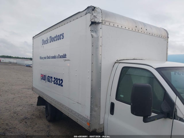 45036091 :رقم المزاد ، 1GD373CG3C1168499 vin ، 2012 Gmc Savana Cutaway Work Van مزاد بيع