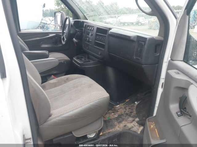 45036091 :رقم المزاد ، 1GD373CG3C1168499 vin ، 2012 Gmc Savana Cutaway Work Van مزاد بيع