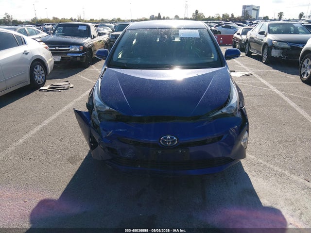 JTDKARFU0H3544769 Toyota Prius Three Touring