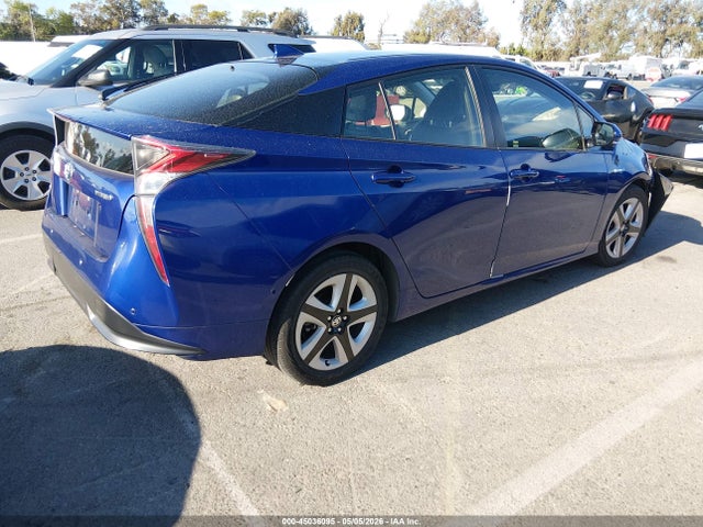 JTDKARFU0H3544769 Toyota Prius Three Touring