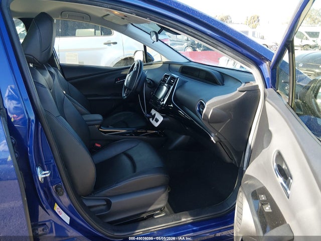 JTDKARFU0H3544769 Toyota Prius Three Touring