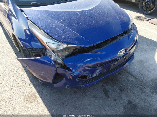 JTDKARFU0H3544769 Toyota Prius Three Touring