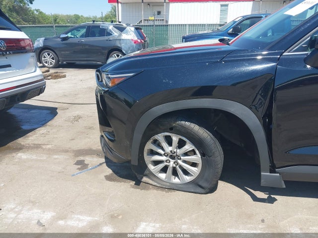 2024 Toyota Grand Highlander Xle მანქანა იყიდება აუქციონზე, vin: 5TDAAAB58RS056794, აუქციონის ნომერი: 45036101