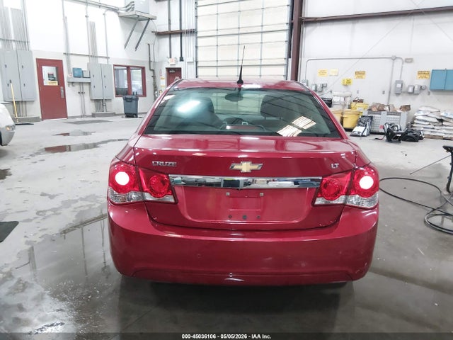 1G1PC5SB2E7235122 Chevrolet Cruze 1lt Auto