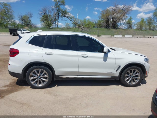 5UXTR9C5XJLC76928 BMW X3 Xdrive30i