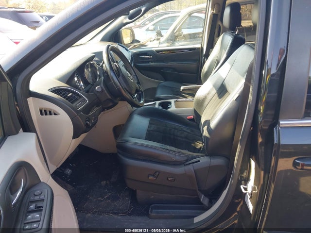 Продажа на аукционе авто 2017 Dodge Grand Caravan Sxt, vin: 2C4RDGCG2HR853157, номер лота: 45036121