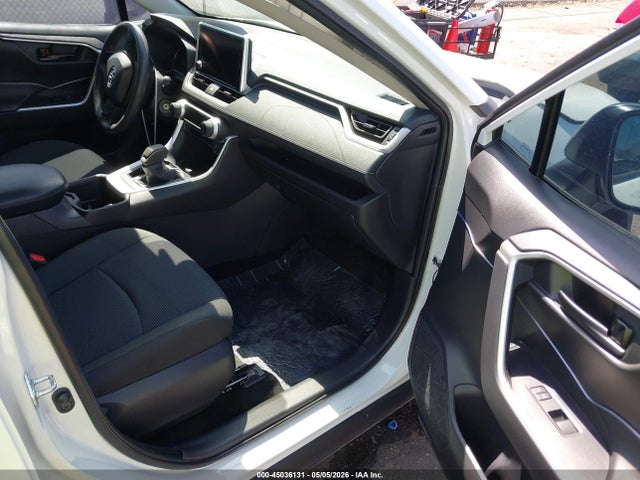Продажа на аукционе авто 2024 Toyota Rav4 Le, vin: 2T3F1RFV7RC428270, номер лота: 45036131