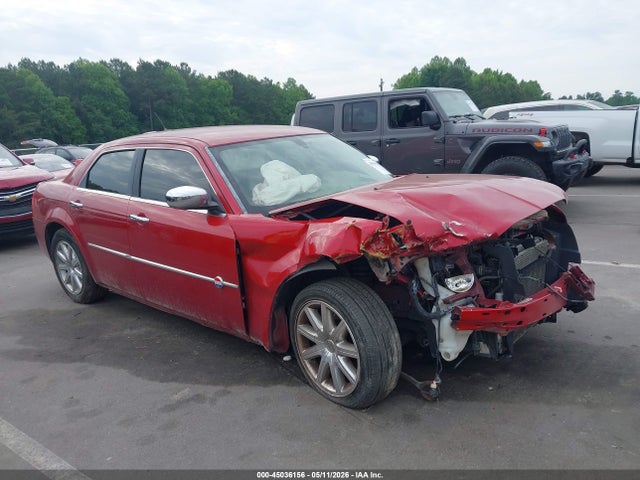 2008 Chrysler 300c Hemi მანქანა იყიდება აუქციონზე, vin: 2C3LA63H78H223176, აუქციონის ნომერი: 45036156