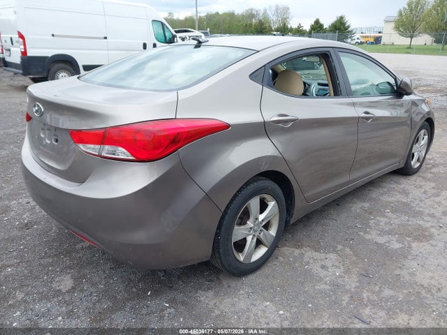 2011 Hyundai Elantra Gls მანქანა იყიდება აუქციონზე, vin: 5NPDH4AE3BH007140, აუქციონის ნომერი: 45036177