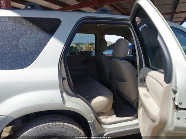 Продажа на аукционе авто 2005 Ford Escape Xlt, vin: 1FMYU93195KA77540, номер лота: 45036201