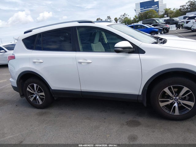 Aukcja sprzedaży 2017 Toyota Rav4 Xle, vin: JTMWFREV4HJ707917, numer aukcji: 45036232